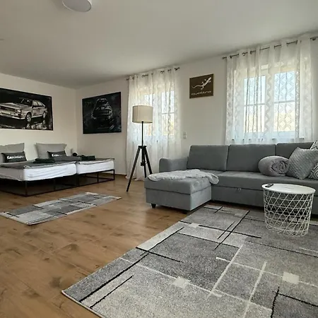 Modern & Spacious Carhandling Campus -naehe Therme Erding -messe Muenchen -arena -free Parking -netflix -w-lan * Neufinsing