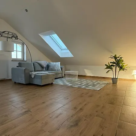 Modern & Spacious Carhandling Campus -naehe Therme Erding -messe Muenchen -arena -free Parking -netflix -w-lan *