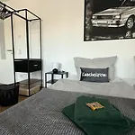 Modern & Spacious Carhandling Campus -naehe Therme Erding -messe Muenchen -arena -free Parking -netflix -w-lan