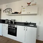Apartman Modern & Spacious Carhandling Campus -naehe Therme Erding -messe Muenchen -arena -free Parking -netflix -w-lan Neufinsing
