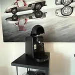 Modern & Spacious Carhandling Campus -naehe Therme Erding -messe Muenchen -arena -free Parking -netflix -w-lan Apartman