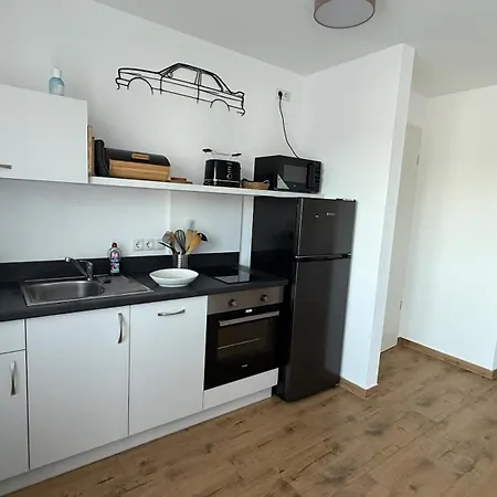 Modern & Spacious Carhandling Campus -naehe Therme Erding -messe Muenchen -arena -free Parking -netflix -w-lan *