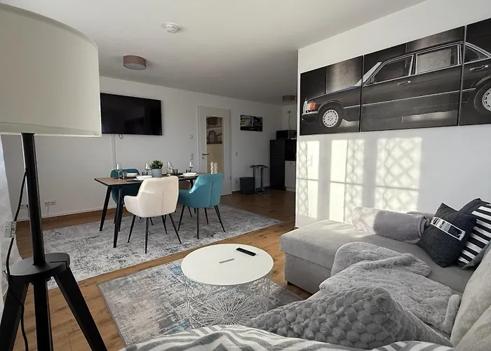 Modern & Spacious Carhandling Campus -naehe Therme Erding -messe Muenchen -arena -free Parking -netflix -w-lan Neufinsing
