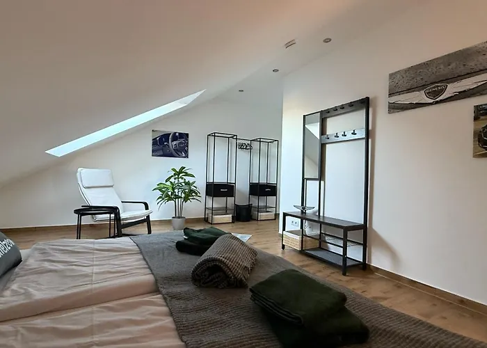 Modern & Spacious Carhandling Campus -naehe Therme Erding -messe Muenchen -arena -free Parking -netflix -w-lan *