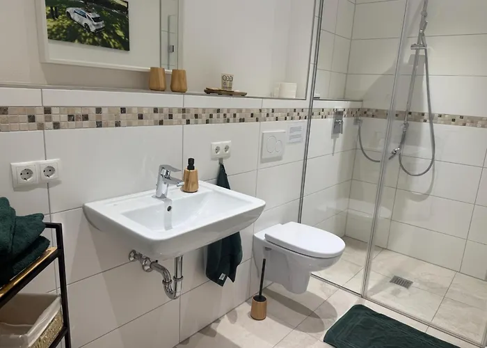Modern & Spacious Carhandling Campus -naehe Therme Erding -messe Muenchen -arena -free Parking -netflix -w-lan Daire