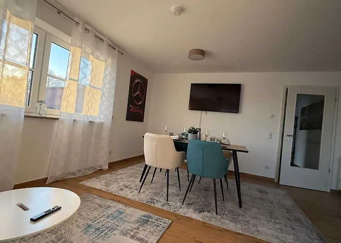 Daire Modern & Spacious Carhandling Campus -naehe Therme Erding -messe Muenchen -arena -free Parking -netflix -w-lan Neufinsing
